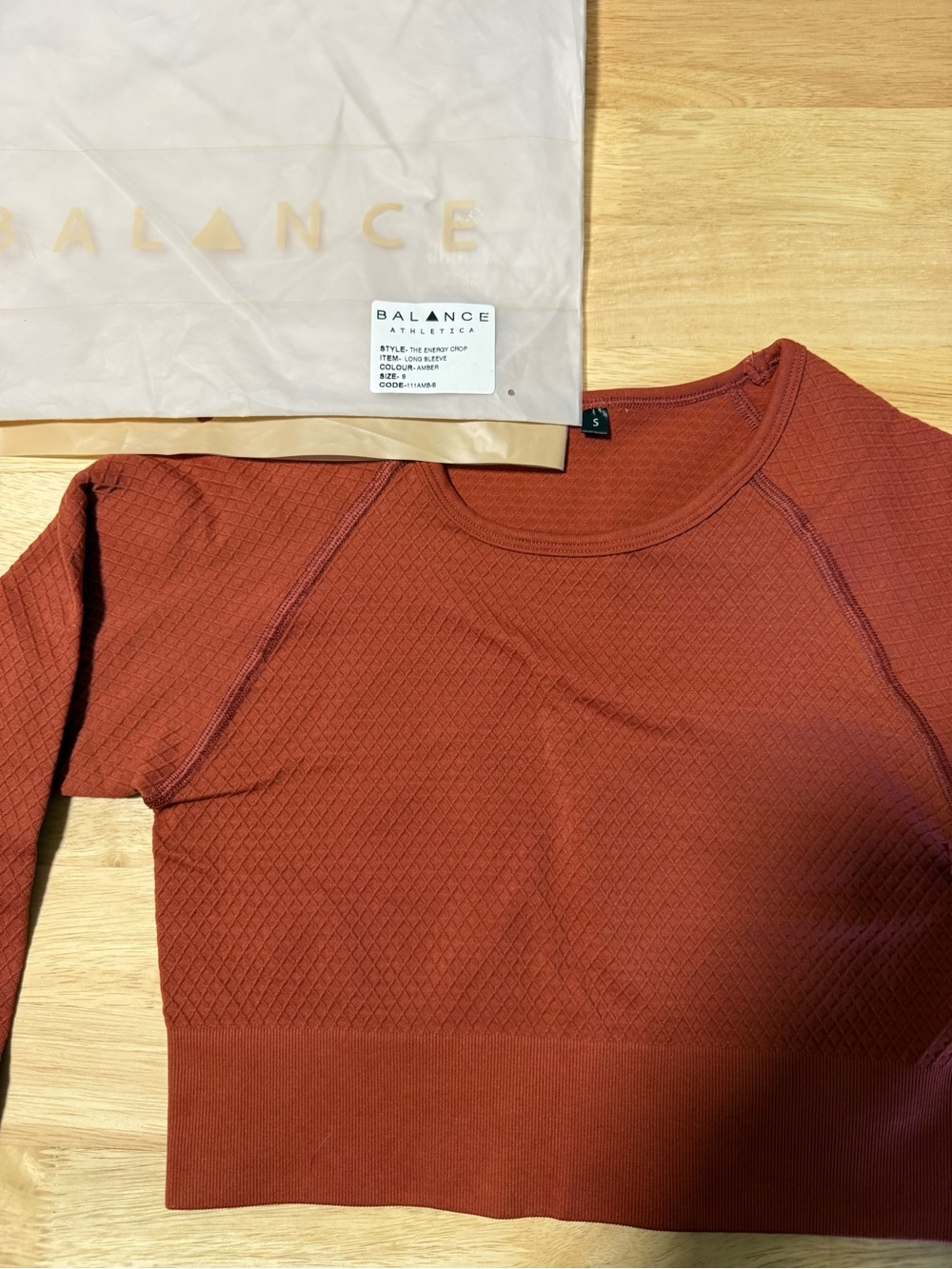 Balance Athletica The Energy Crop Long Sleeve Amber Burnt Orange Size Small NWT
